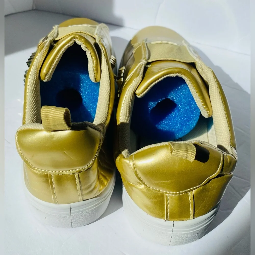 Rockawear Footwear Gold Shoes with Spikes,‎ 7